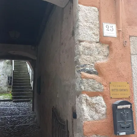 Casa Myriam Orta *